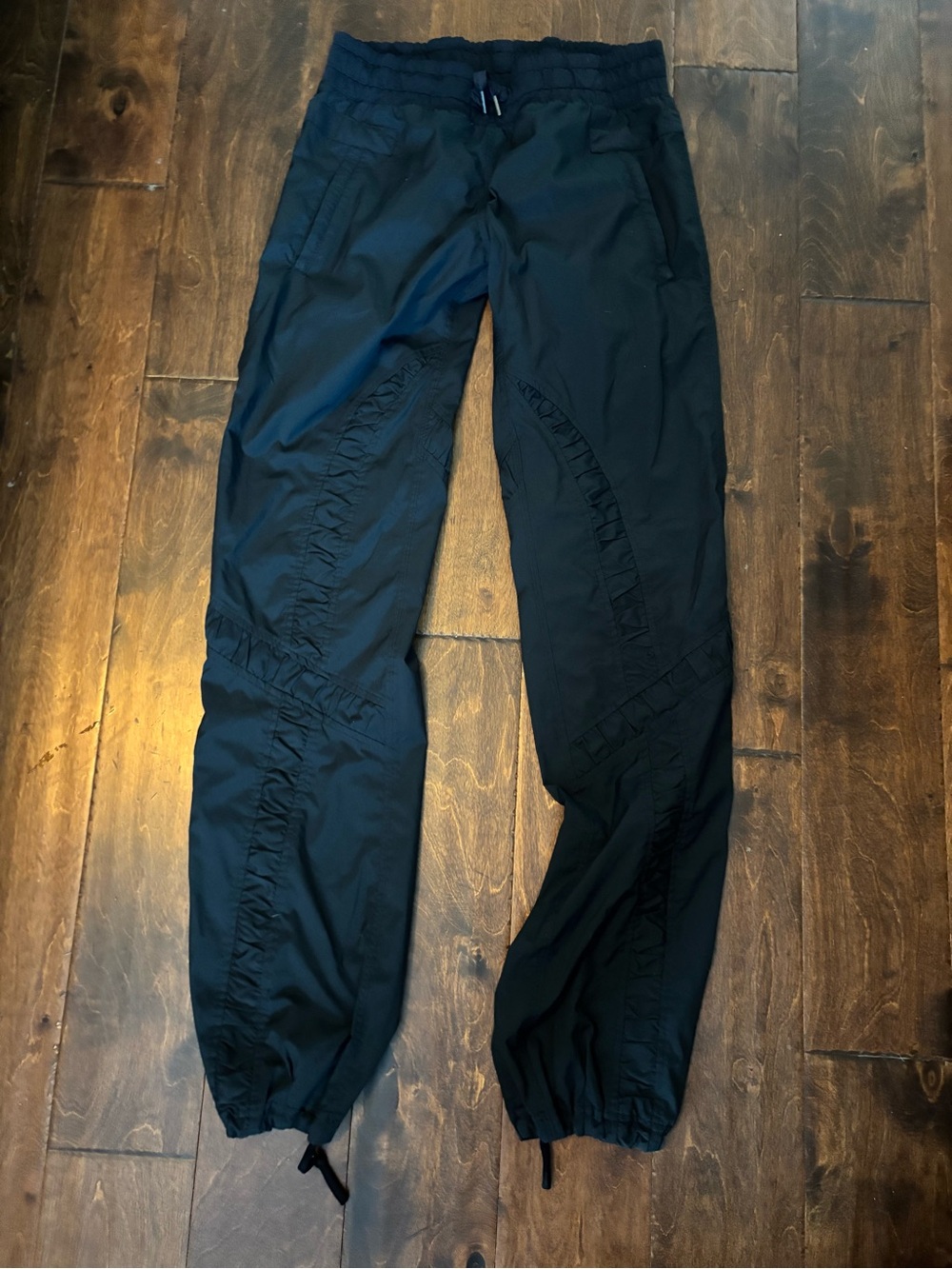 Women’s Black Elastic Waist Jogger Pants - Lululemon